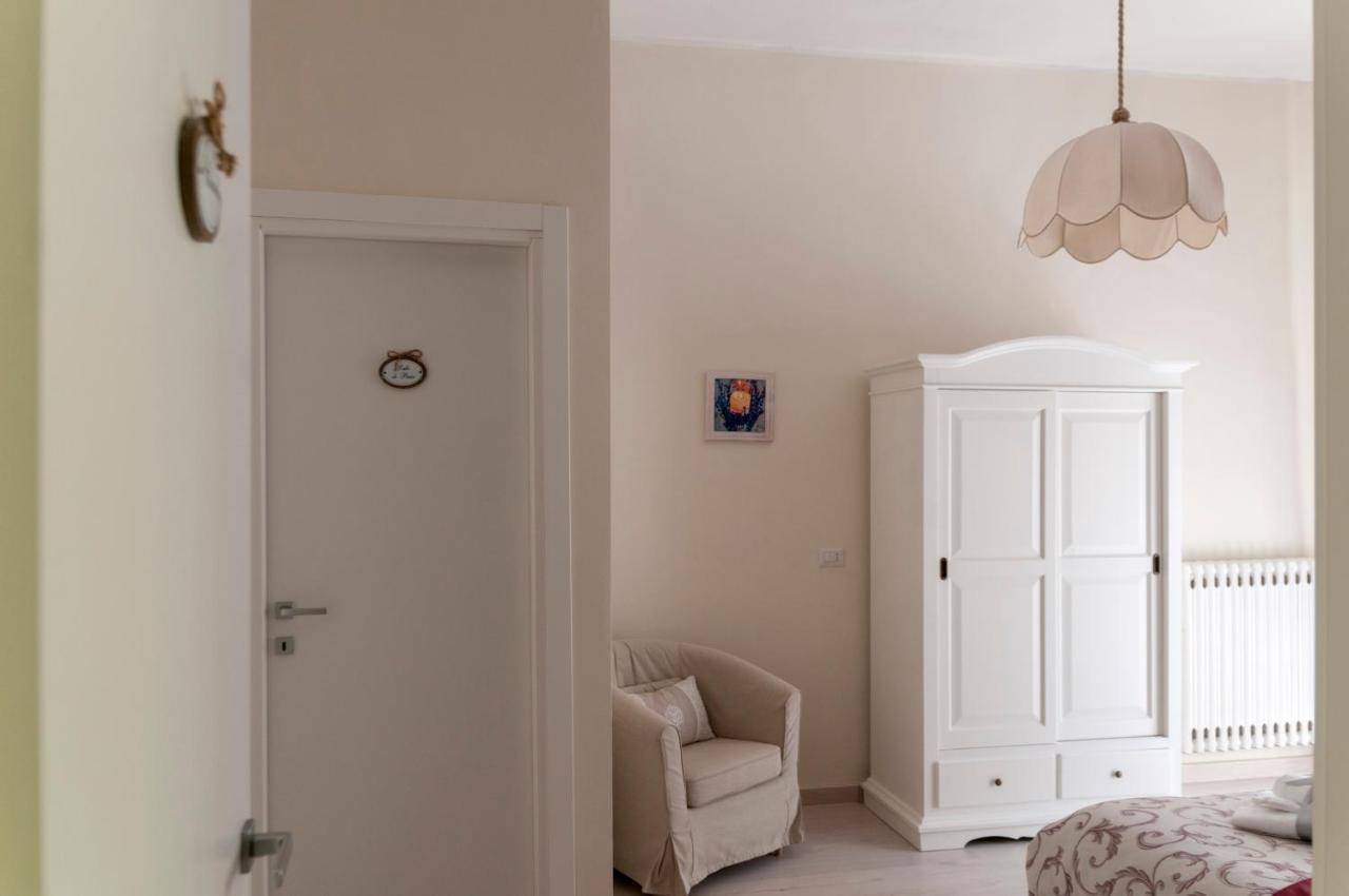Le Finestre Sulla Piazza Bed & Breakfast Boiano Exterior photo